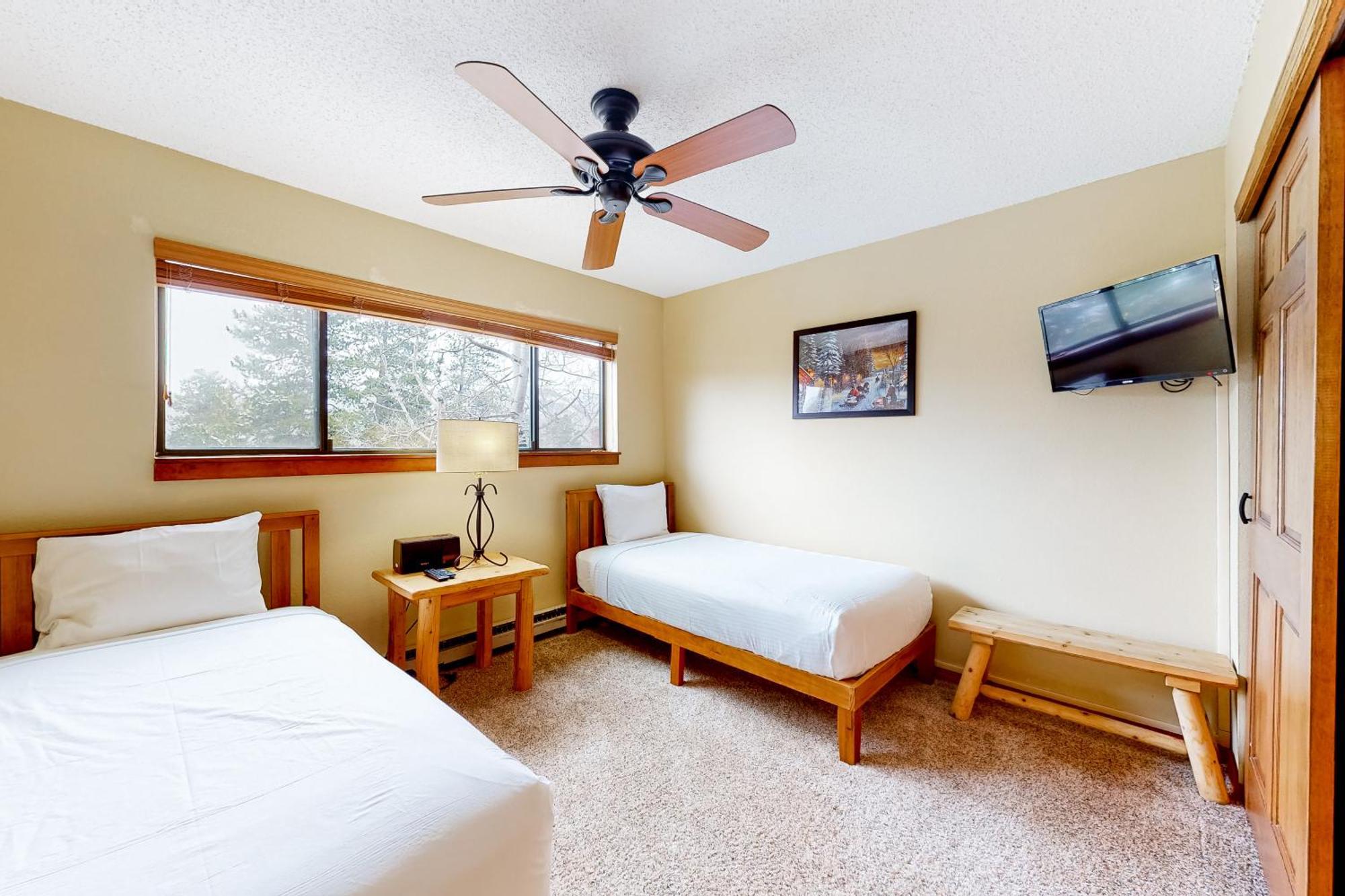 Pine Ridge Condos Брекенридж Номер фото